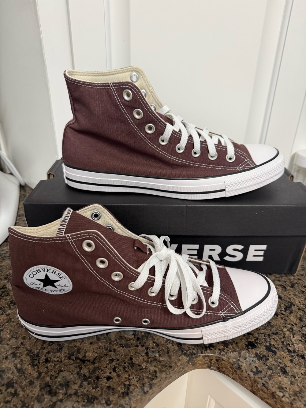 Converse High Top Eternal Earth Color New In Box Women’s 11 Men’s Size 9